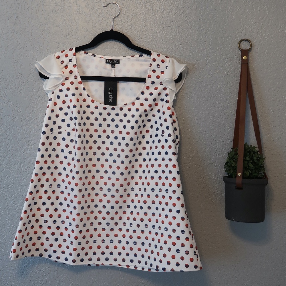 CITY CHIC POLKA DOT FRILL SLEEVE NWT SHIRT S-XS